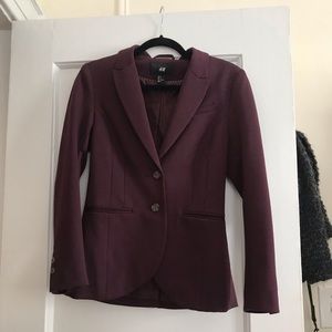 H&M Maroon blazer size 6
